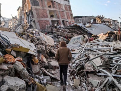 Σεισμοί κατά παραγγελία καί οἱ ἀόρατες συχνότητες